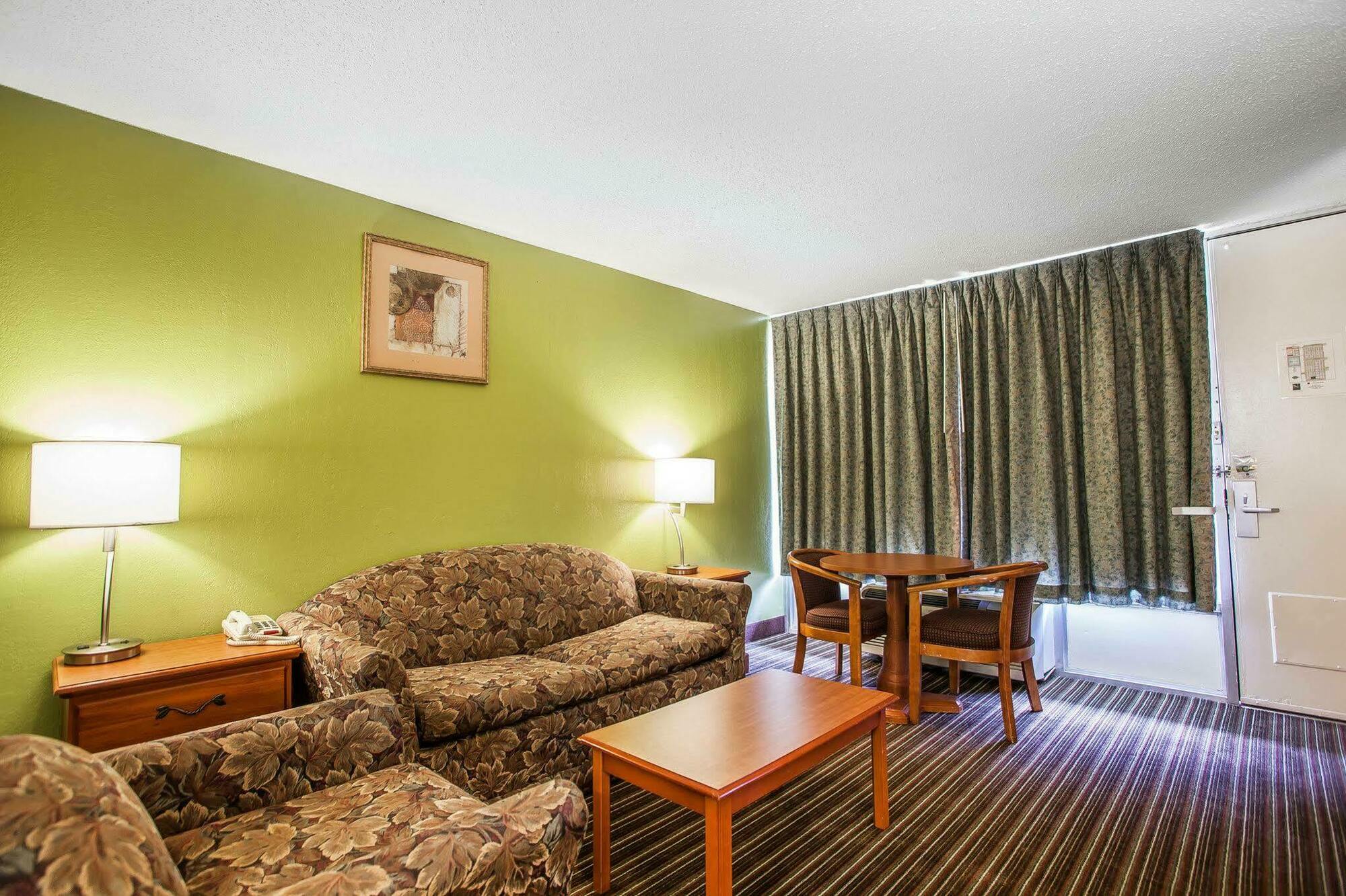 Quality Inn Franklin Exteriör bild