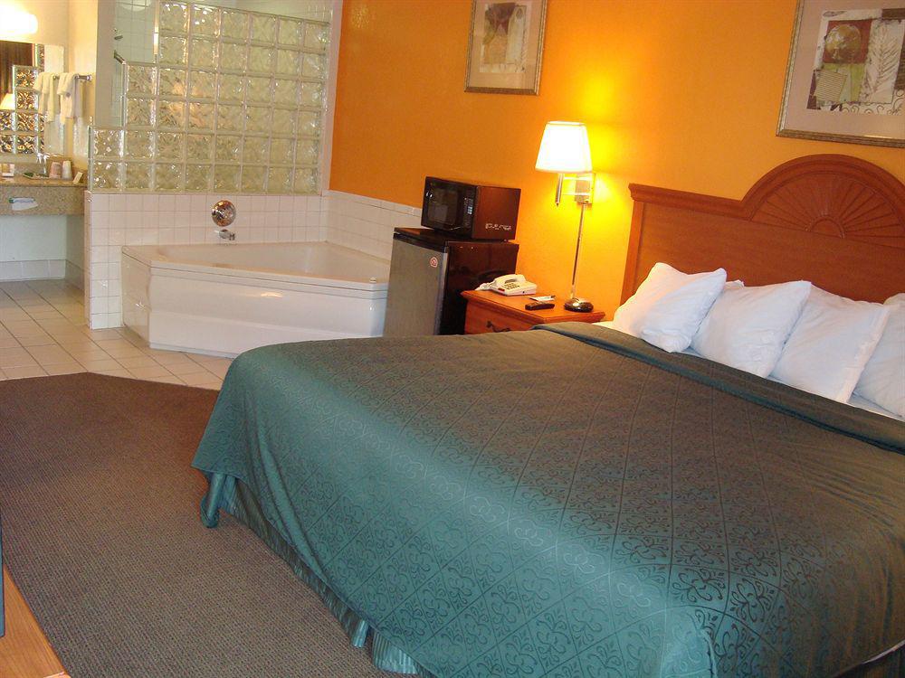 Quality Inn Franklin Exteriör bild